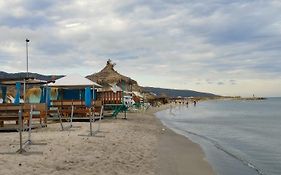 Residence De La Plage Ghar El Melh